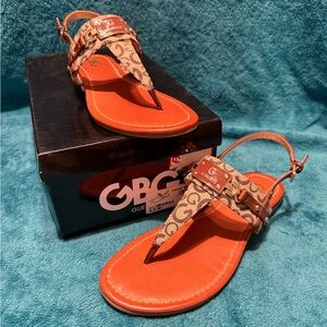 G by Guess Women's Tan and Brown Thong Sandals